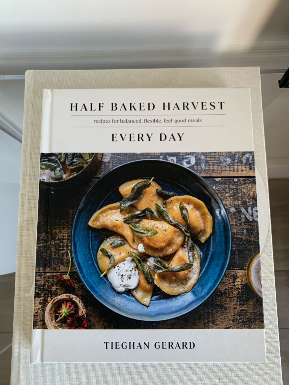 Coffee table/cooking book